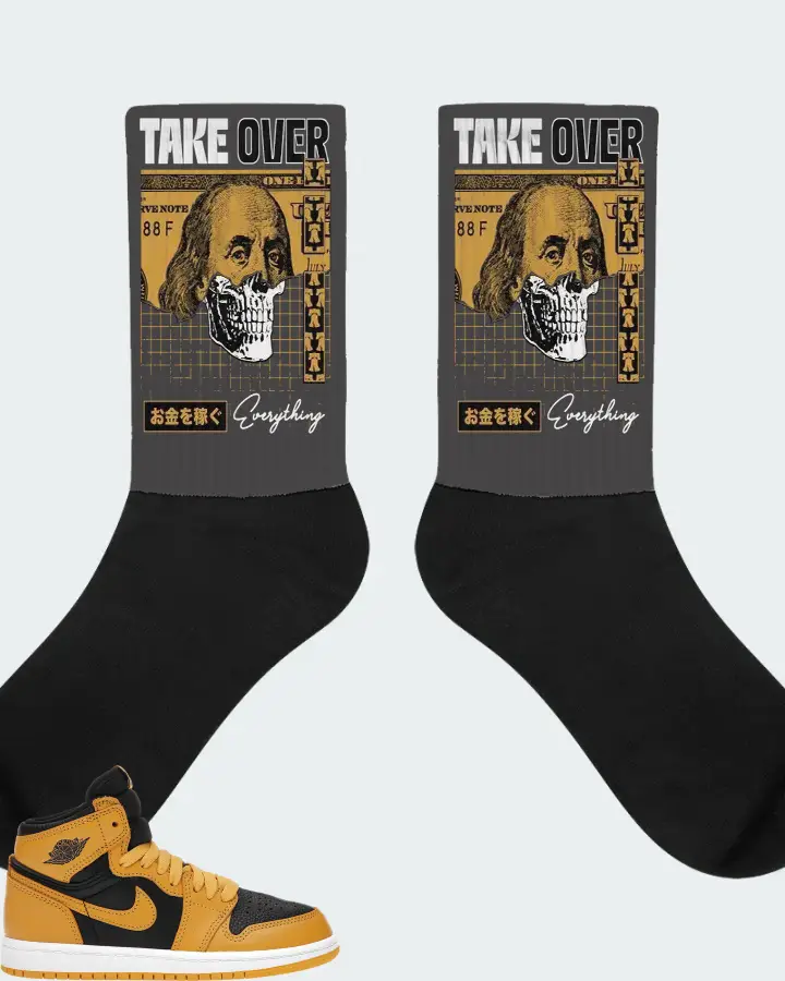 Jordan 1 Retro High OG Sneaker Matching Dark Grey Socks - Take Over