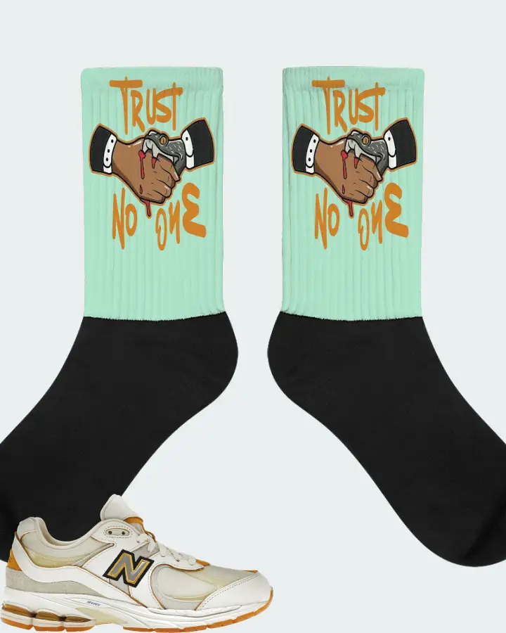 New Balance 2002R Sneaker Matching Mint Socks - Trust No One