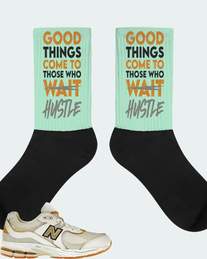 New Balance 2002R Sneaker Matching Mint Socks - Good Things Come