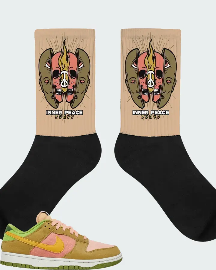 Nike Dunk Low Sun Club - Arctic Orange Sanded Gold Matching Socks