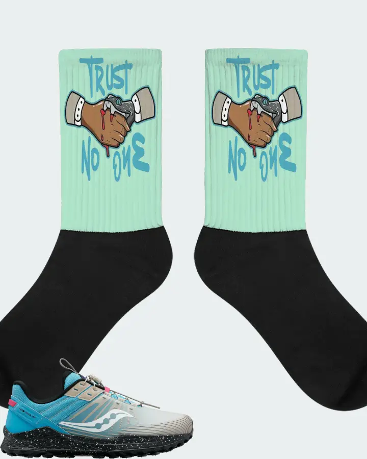 Saucony Mad River 2 TR Sneaker Matching Mint Socks - Trust No One