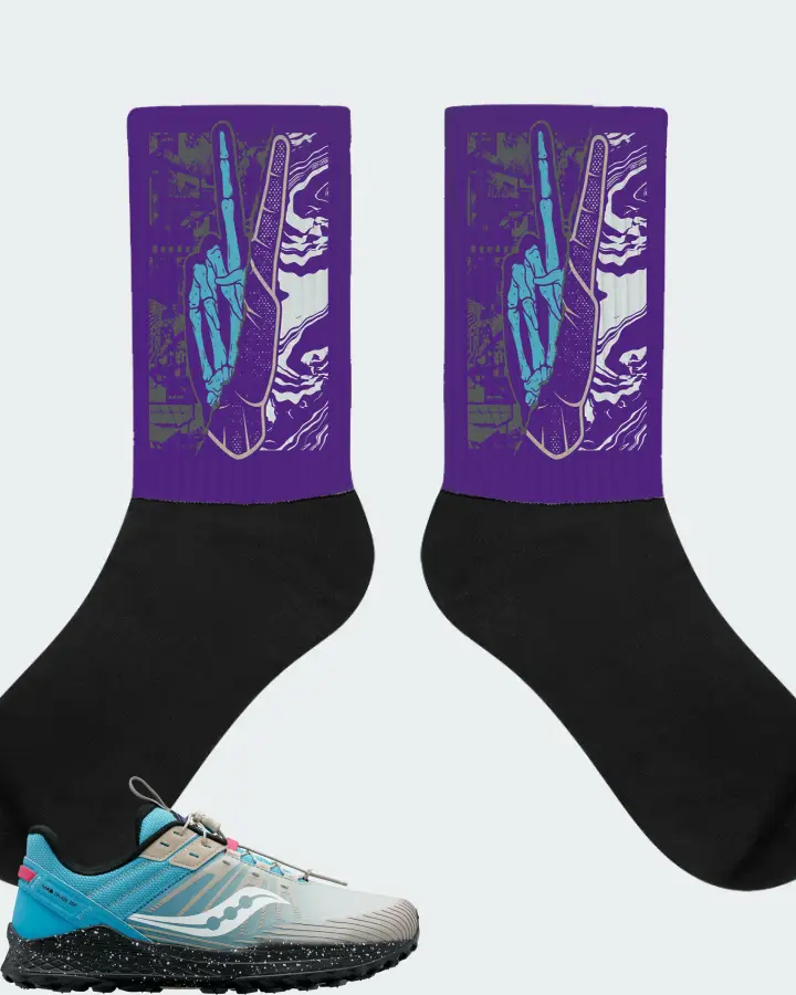 Saucony Mad River 2 TR Sneaker Matching Purple Socks - Peace of mind