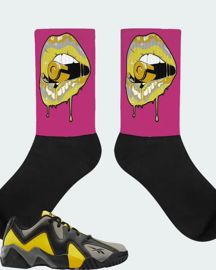 Reebok Kamikaze II Low Sneaker Matching Berry Socks - Kiss of Death