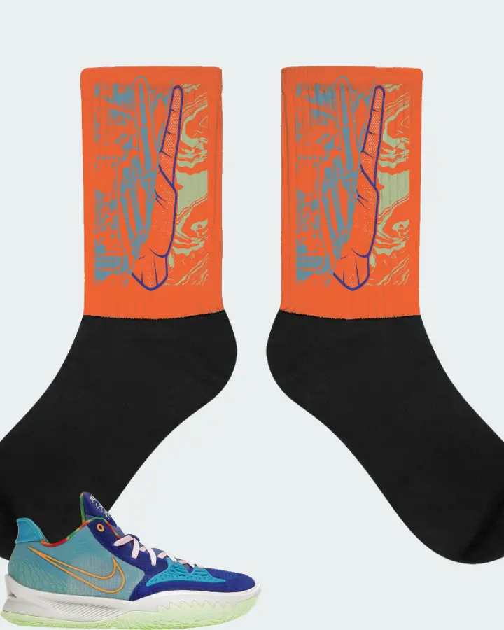 Nike Kyrie 4 Low Sneaker Matching Orange Socks - Peace of mind