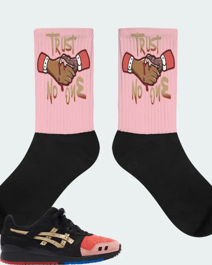 ASICS Gel-Lyte III Sneaker Matching Pink Socks - Trust No One