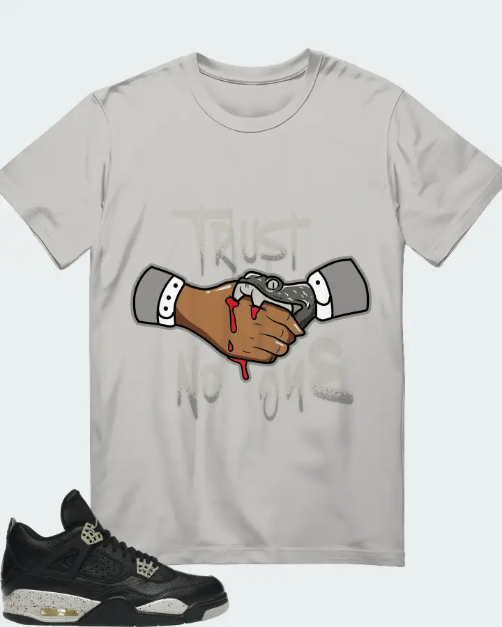 T-Shirt in Grey