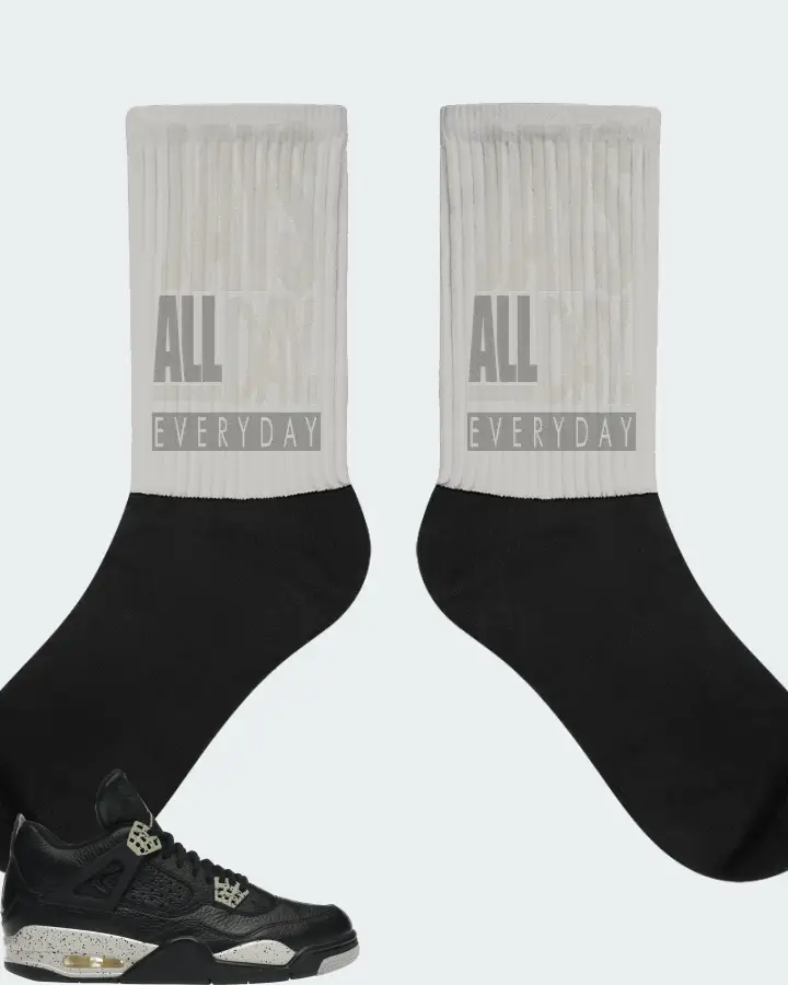 Jordan 4 Retro Sneaker Matching Grey Socks - Jays All Day