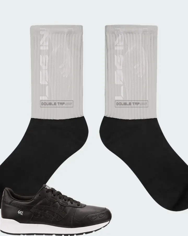 Socks in Grey
