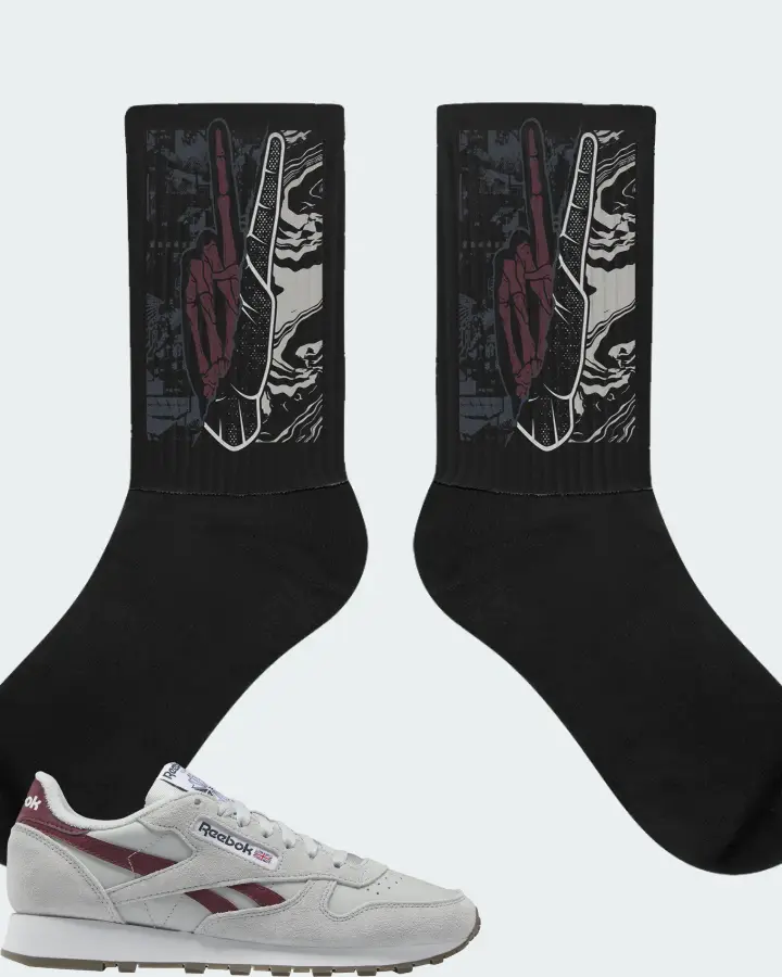 Reebok Classic Leather Sneaker Matching Black Socks - Peace of mind