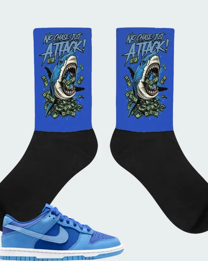 Dunk Low SE Game Royal University Blue Matching Socks