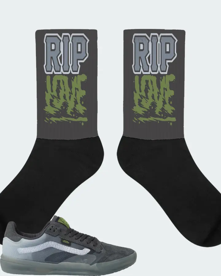 Socks in Dark Grey