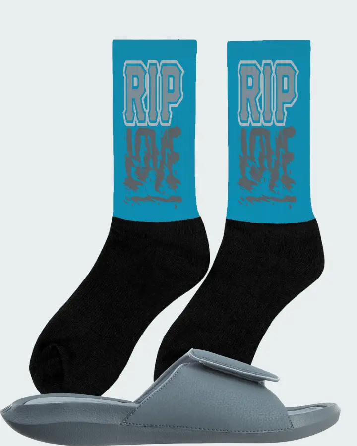 Jordan Hydro 6 Sneaker Matching Aqua Socks (RIP Love) - View 3