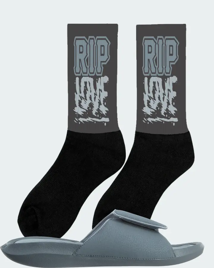 Jordan Hydro 6 Sneaker Matching Dark Grey Socks (RIP Love) - View 3