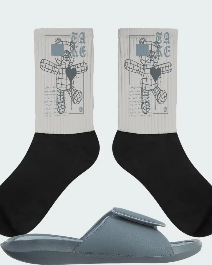 Socks in Grey