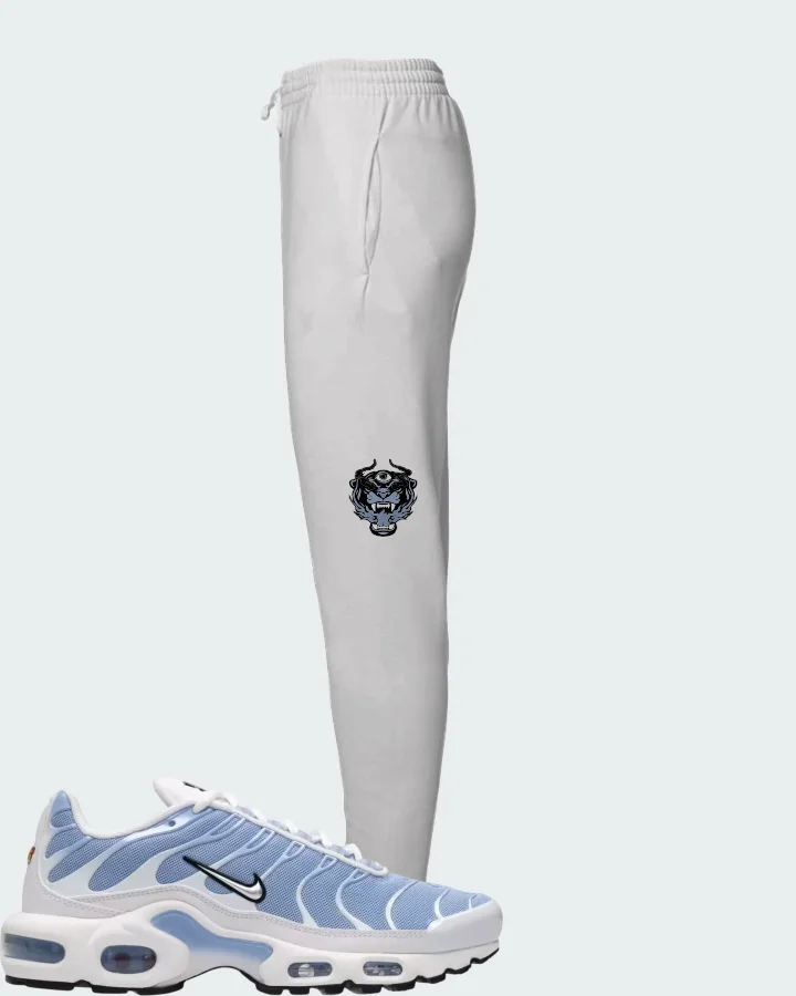 Nike Air Max Plus White Aluminum Metallic Silver Matching Joggers