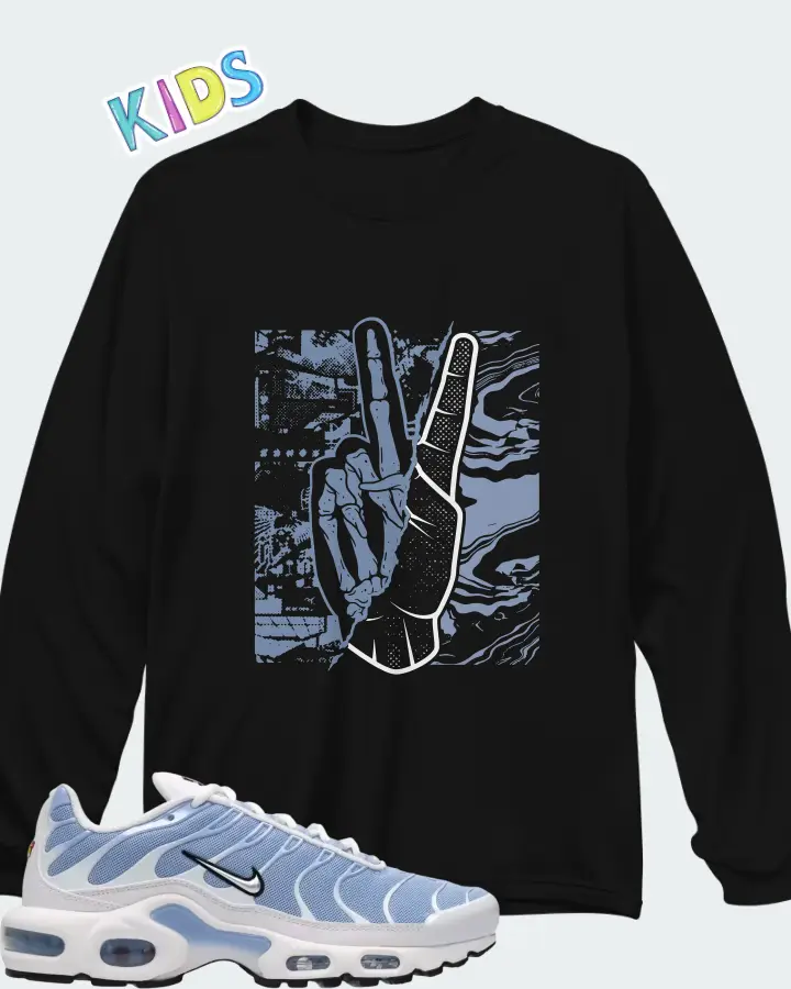 Nike Air Max Plus White Aluminum Metallic Silver Matching Kid's Long Sleeve T-Shirt