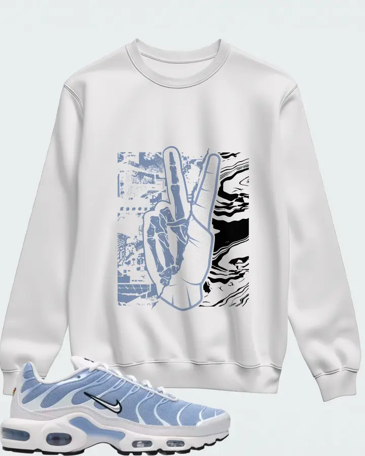Nike Air Max Plus White Aluminum Metallic Silver Matching Sweatshirt