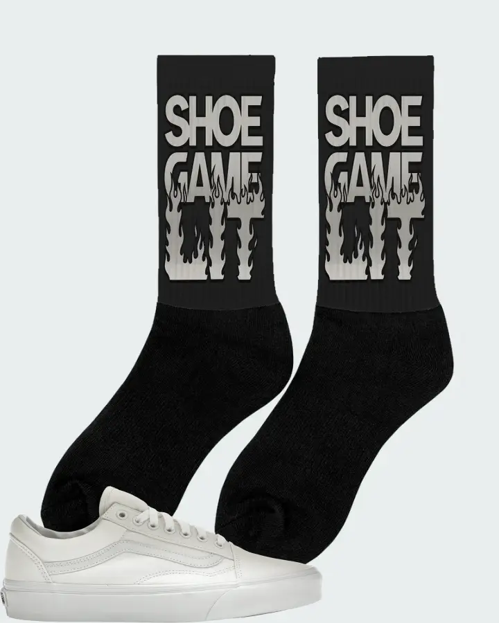 Vans Old Skool Sneaker Matching Black Socks (Shoe Game Lit Refreshed) - View 3