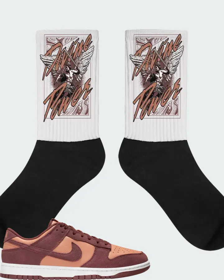 Nike Dunk Low SE Amber Brown Matching Socks