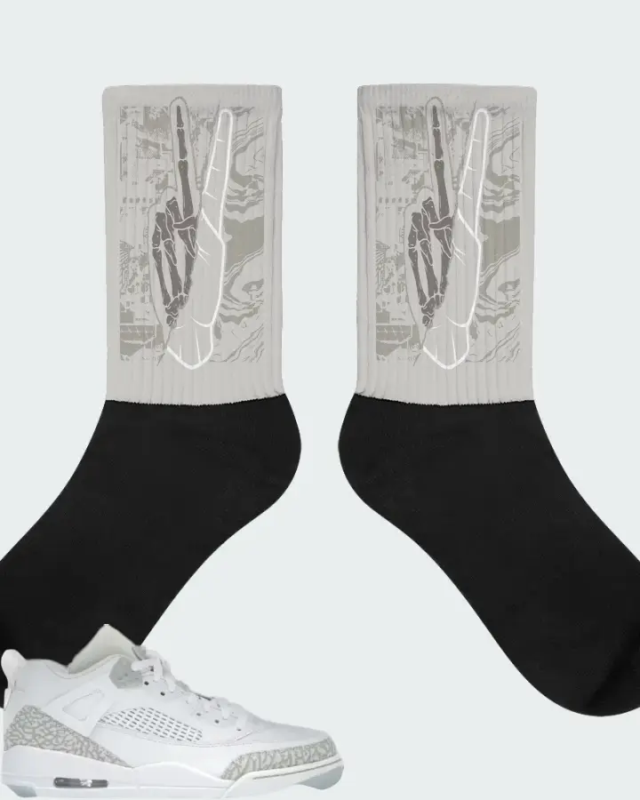 Air Jordan Spizike Low White Metallic Silver Barely Blue Neutral Grey Matching Socks